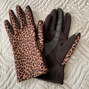 NWOT Leopard Print Gloves 🎆3/$20🎆